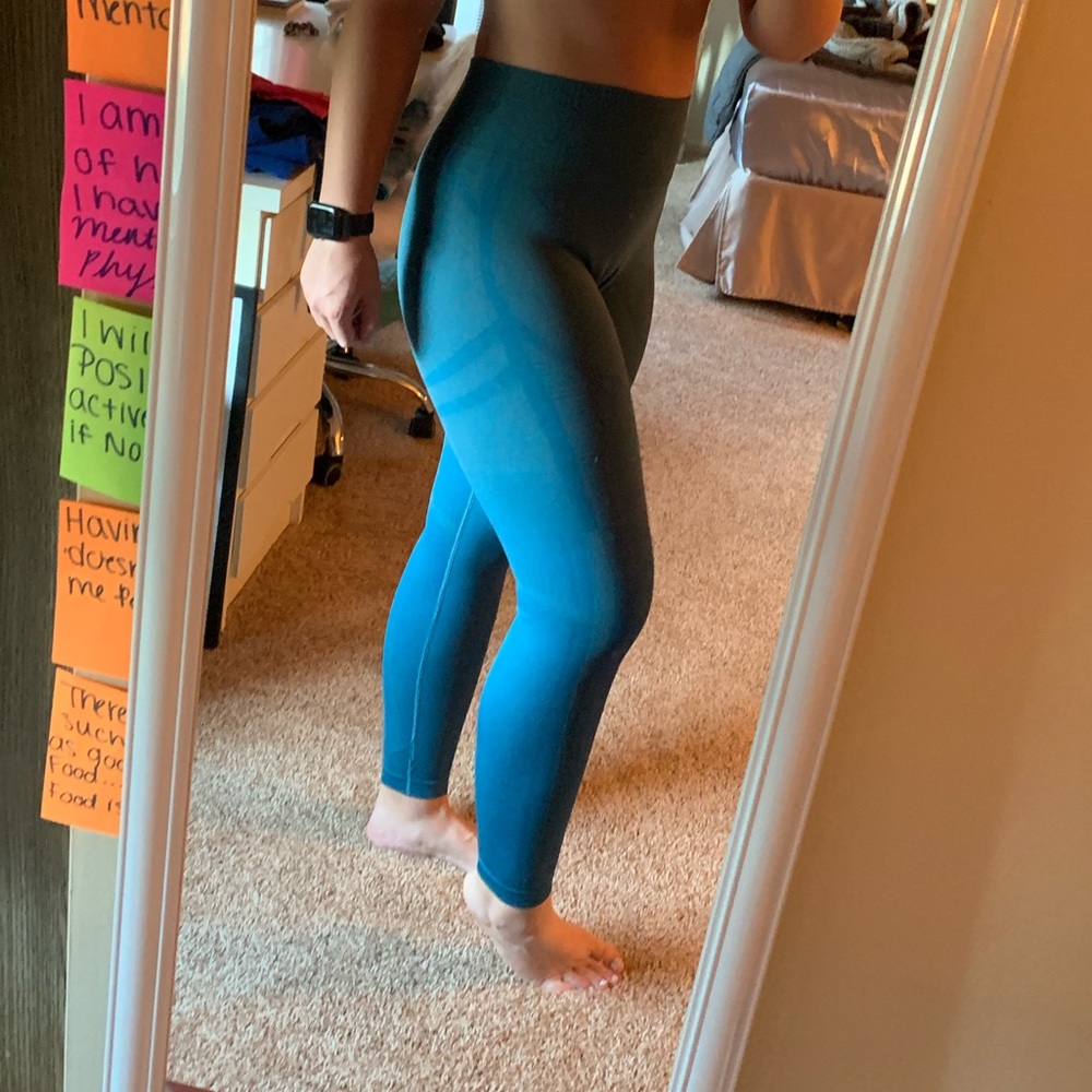 Gymshark geo seamless blue legging